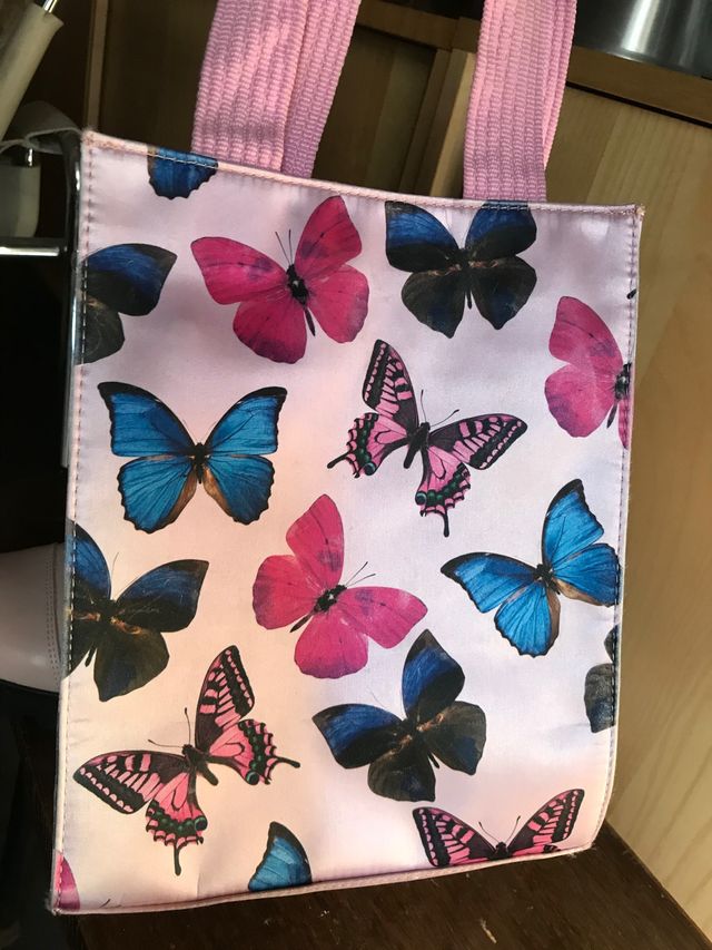 Bolsito mariposas colores fondo tida
