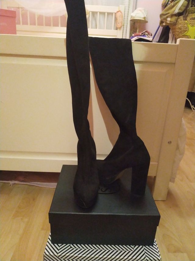 Botas por encima de la rodilla