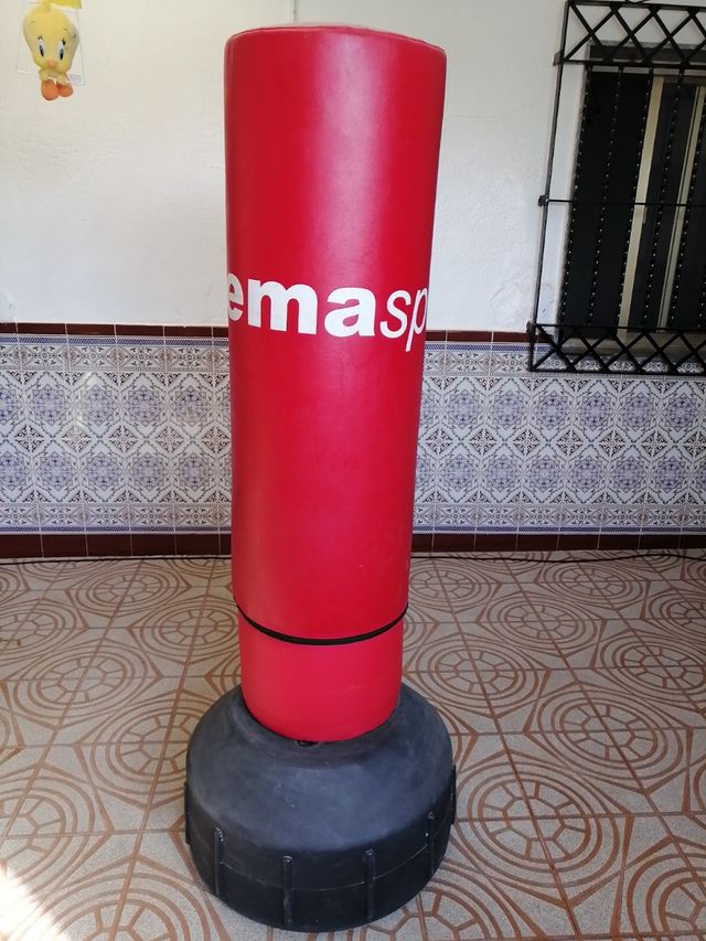 Saco de boxeo de segunda mano por 200 € en Roquetas de Mar en WALLAPOP