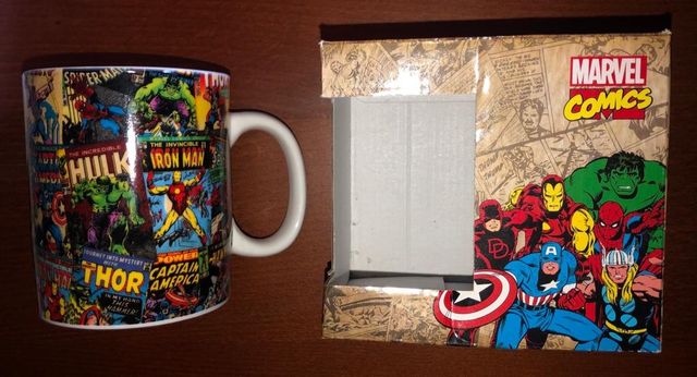 Taza Marvel