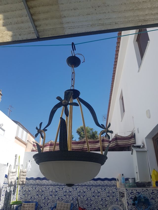 Lámpara de salón ó salita