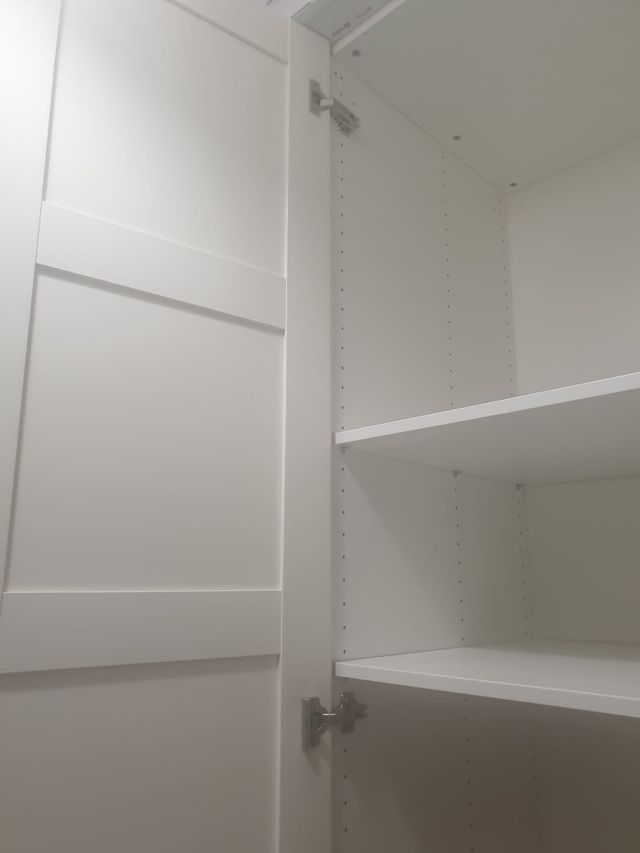 Armario Grande Color Blanco Nuevo de segunda mano por 164 EUR en Madrid