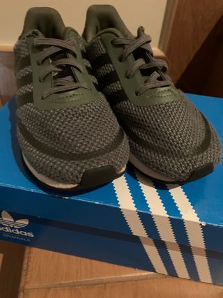 tenis adidas numero 26