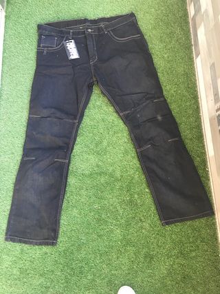 Pantalones cordura equivalencia **talla 50 de segunda mano por 55 EUR en  Málaga en WALLAPOP