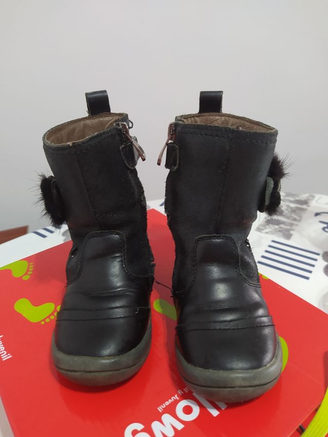 Botas negras - 22