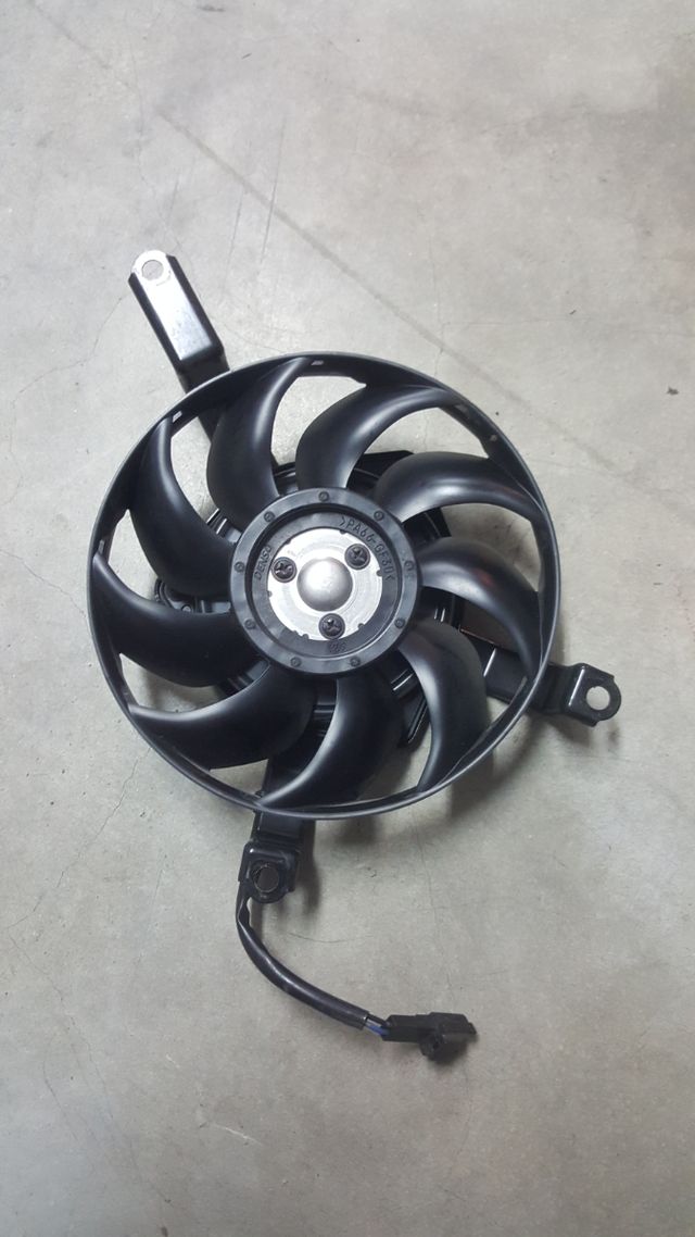 ventilador suzuki Gsr 600