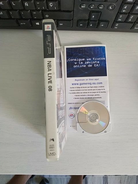 Juego PSP NBA LIVE 2008