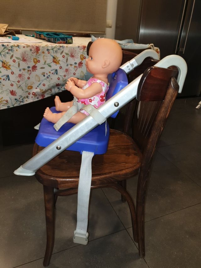 silla portátil para comer en restaurante