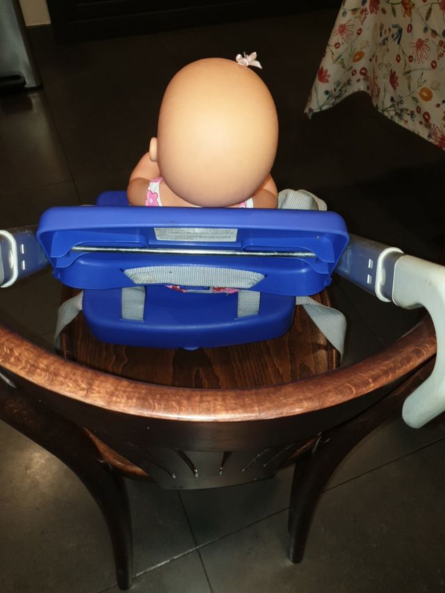 silla portátil para comer en restaurante