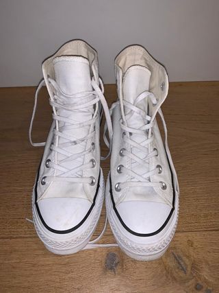 white converse poshmark