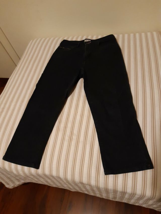pantalon vaquero pirata  mujer