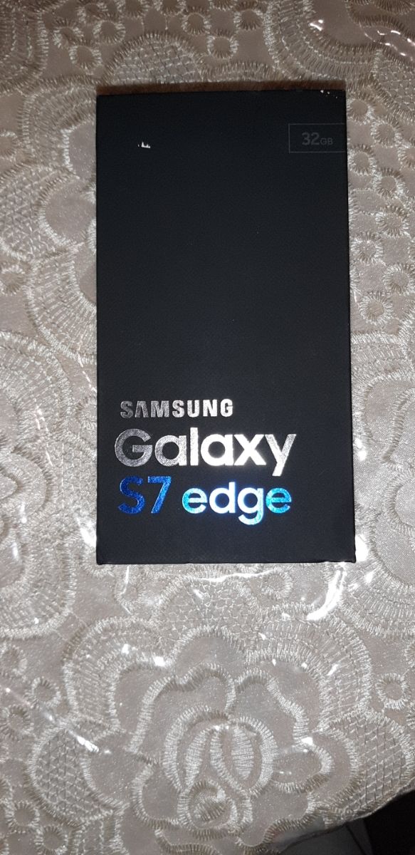 caja de Samsung Galaxy S7 Edge
