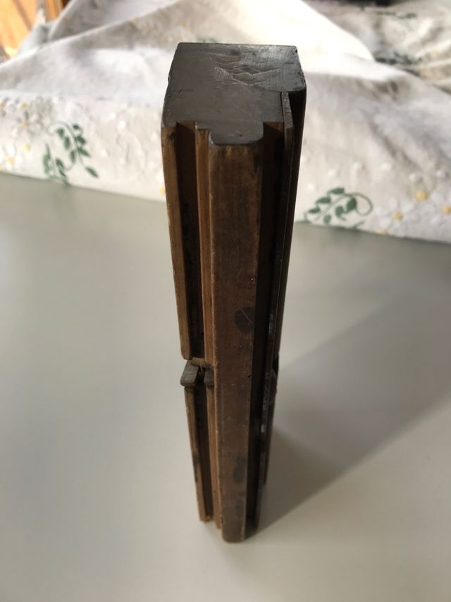 Cepillo de carpintero antiguo doble sentido