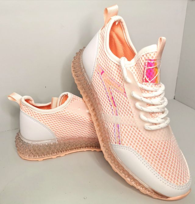 Scarpe sportive rosa