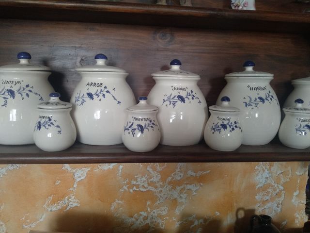 12 botes cocina de segunda mano por 75 € en Anglesola en WALLAPOP