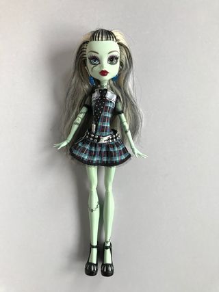 monster high frankie muñeca