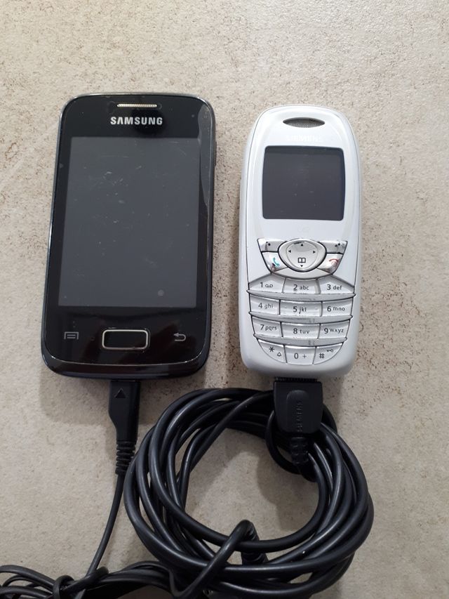 Teléfono móvil vintage coleccionistas