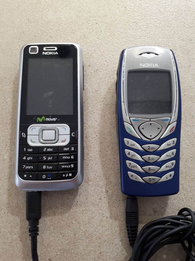 Teléfono móvil vintage coleccionistas