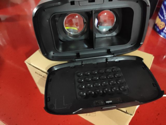 Aukey, virtual reality goggles