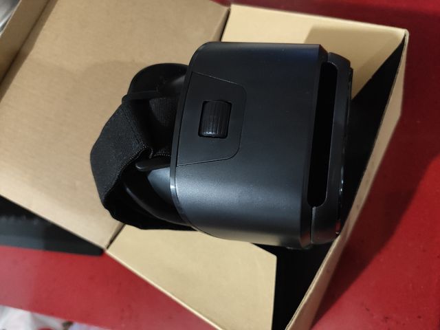 Aukey, virtual reality goggles