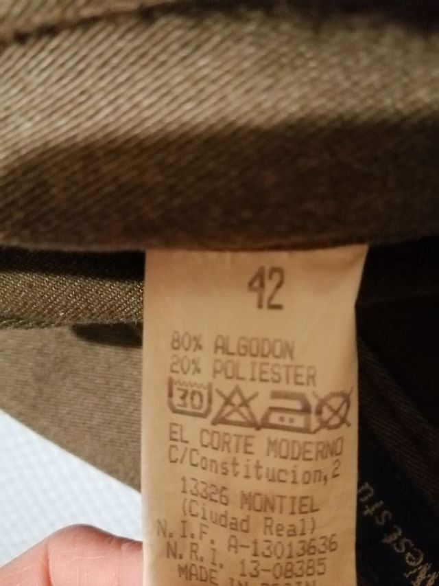 Pantalón vaquero 42 verde militar