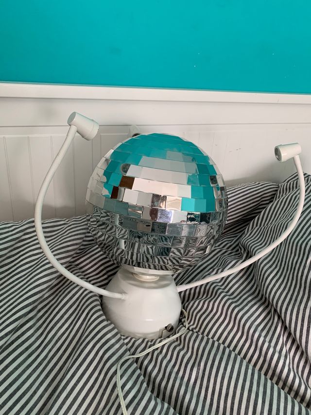 Bola de discoteca giratoria con luces de segunda mano por 15 € en Rubí