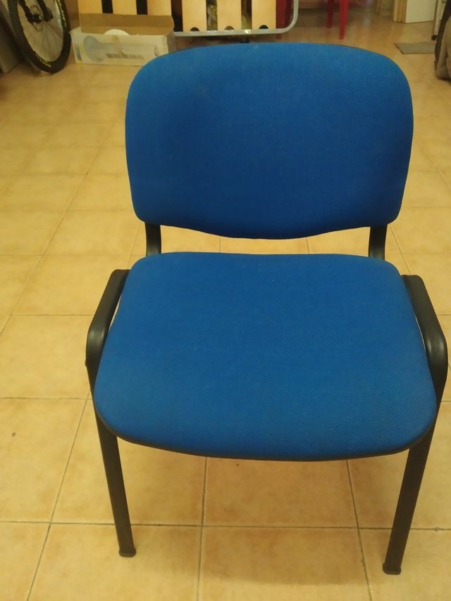Silla de segunda mano por 8 € en Alaquas en WALLAPOP