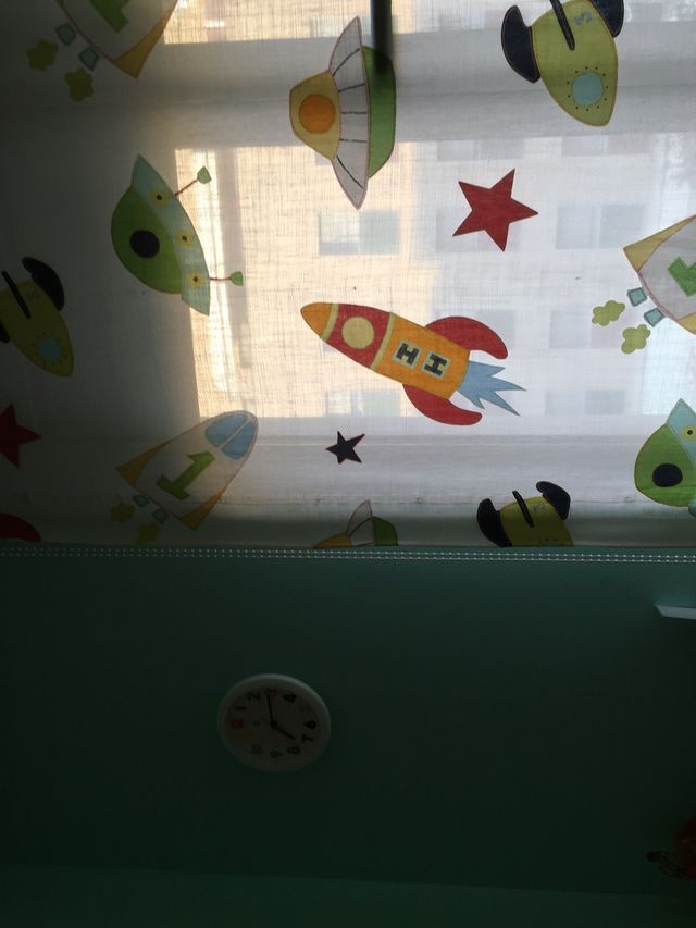 Cortina estor hasta el suelo