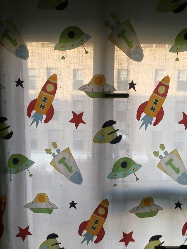 Cortina estor hasta el suelo