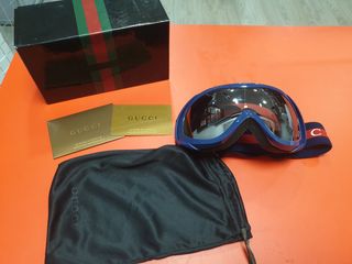 Gafas de esqui GUCCI GG 1653 Blue Shiny Mascara de segunda mano por 230 EUR  en Benidorm en WALLAPOP