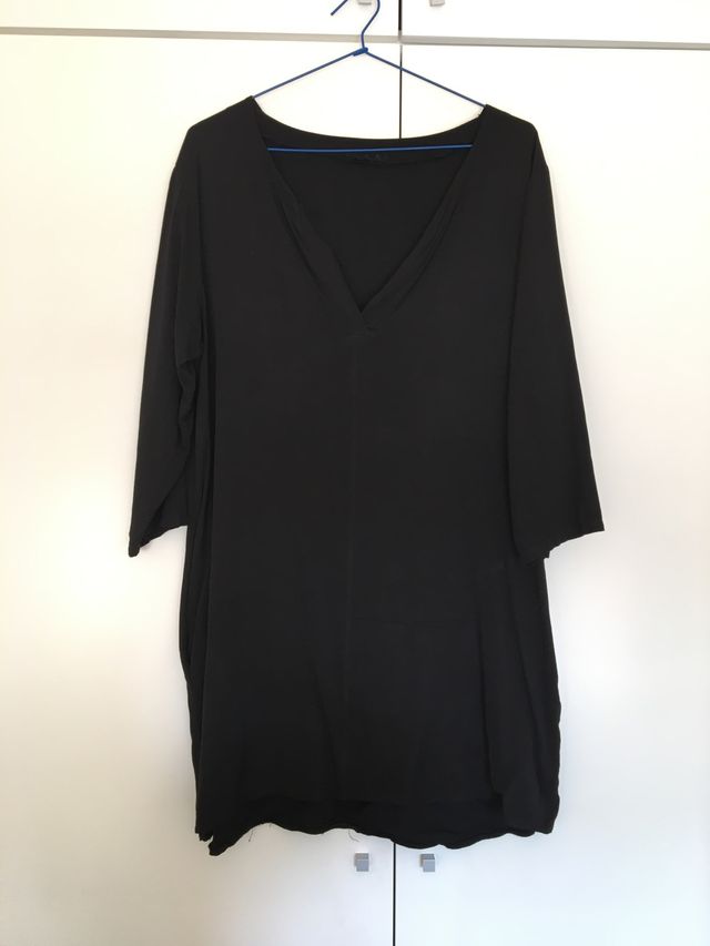 Vestido negro básico manga 3/4