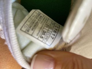Zapatillas Asics vestir niñ@ T35,5 de segunda mano por 10 EUR en Las Rozas  de Madrid en WALLAPOP