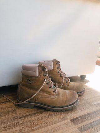 Botas Panama Jack rosa claro de segunda mano por 40 EUR en Caldes d\\'Estrac  en WALLAPOP