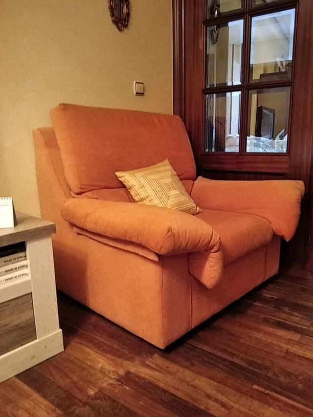 Sofa y sillones de segunda mano por 175 € en San BizentiBarakaldo en