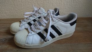 Adidas Superstar Número 37 de segunda mano por 20 EUR en Alicante en  WALLAPOP
