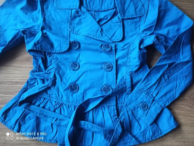 Chaqueta niña tipo gabardina, talla 8-9 años