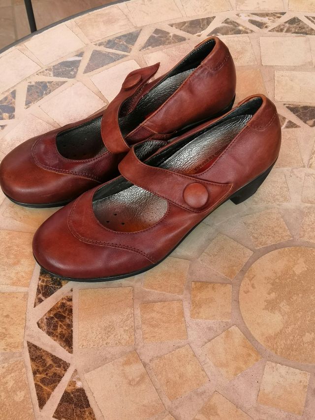 Zapatos de piel de Doctor Cutillas