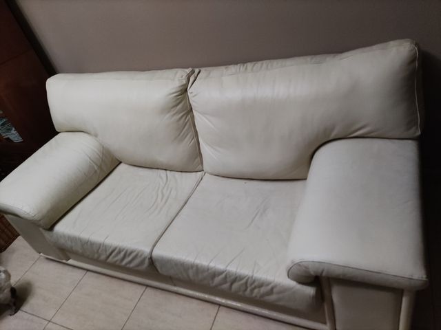 Sofá de piel