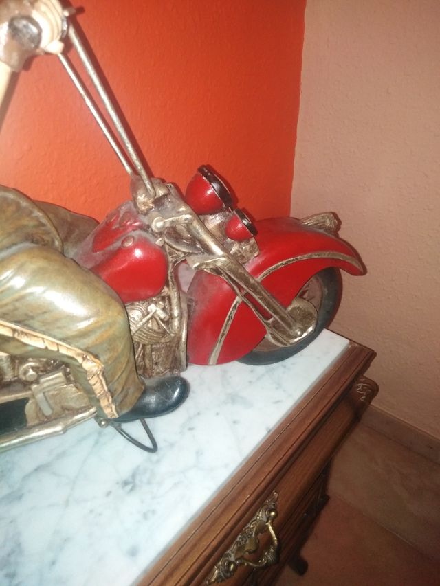 motera en moto Indian