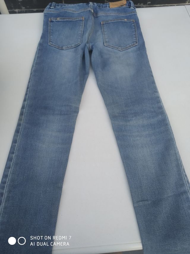Vaquero Zara talla 9-10 años 140 cm