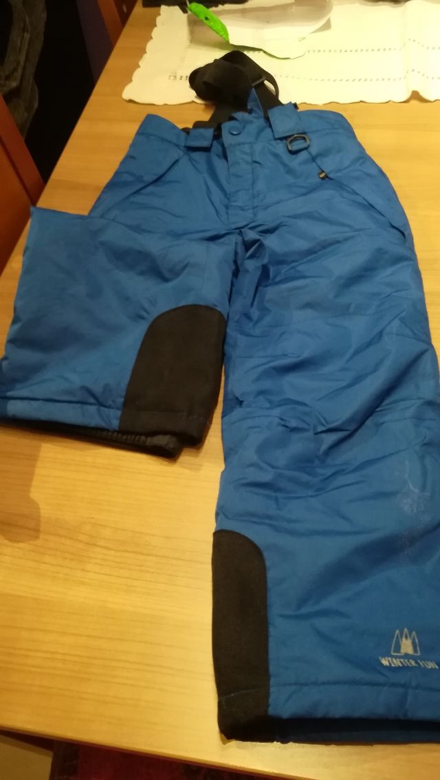 Ropa variada de niño talla 5-6 años