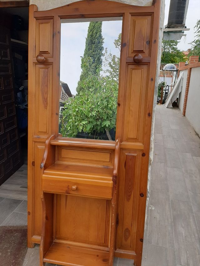 Muebles madera pino miel. de segunda mano por 5 € en Cubas de la Sagra