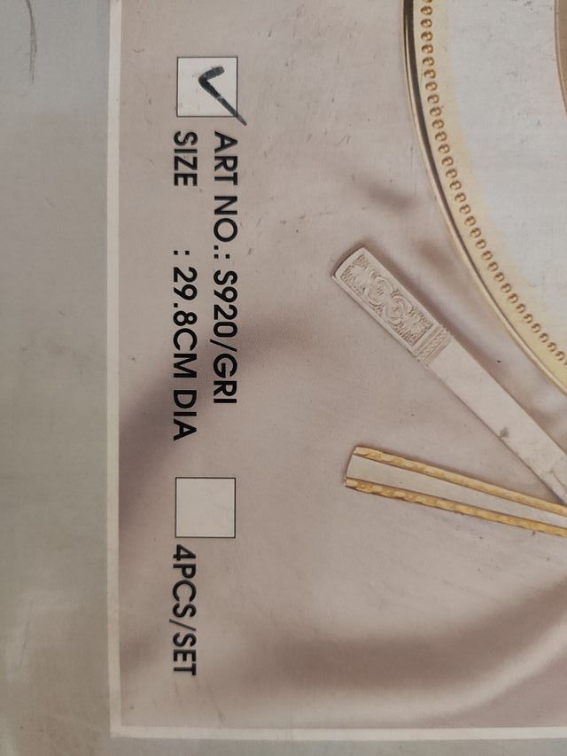 Vajilla completa con juego de café incluido