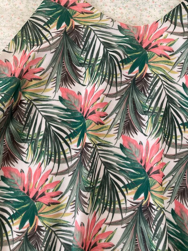 Top tirantes estampado