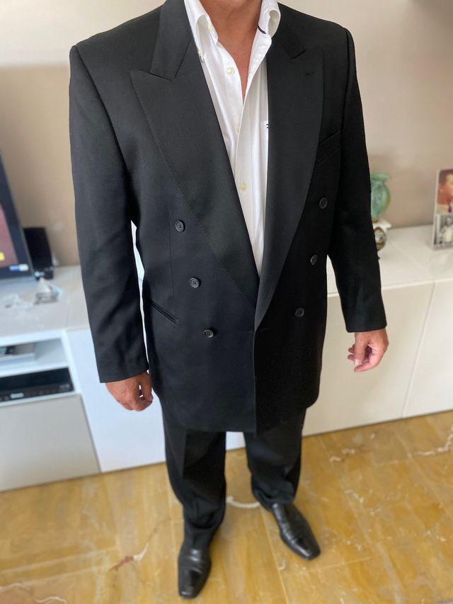 Traje de boda negro de Cortefiel