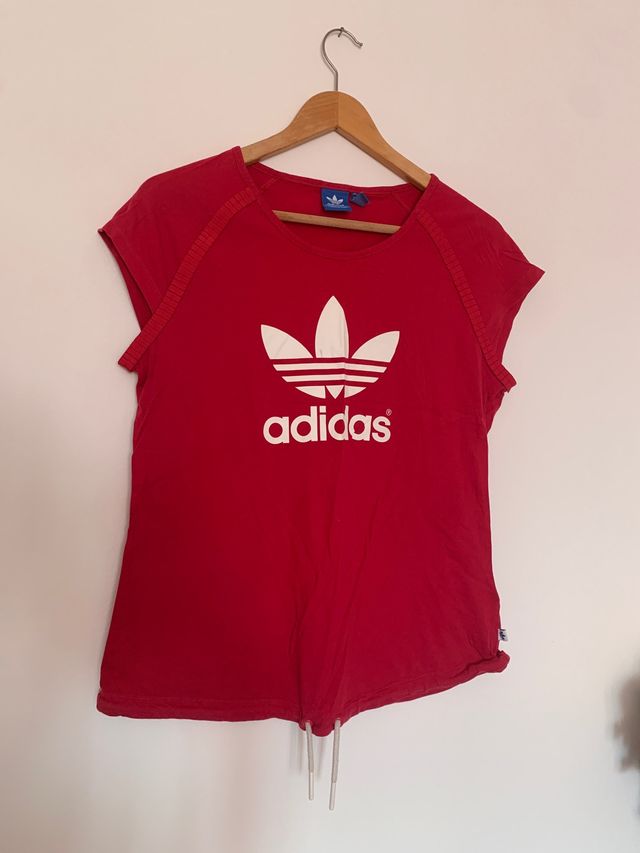 Camiseta Adidas nueva