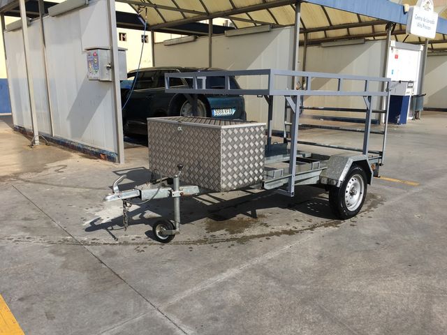 Remolque 2 plantas de segunda mano por 900 € en Esplugues de Llobregat