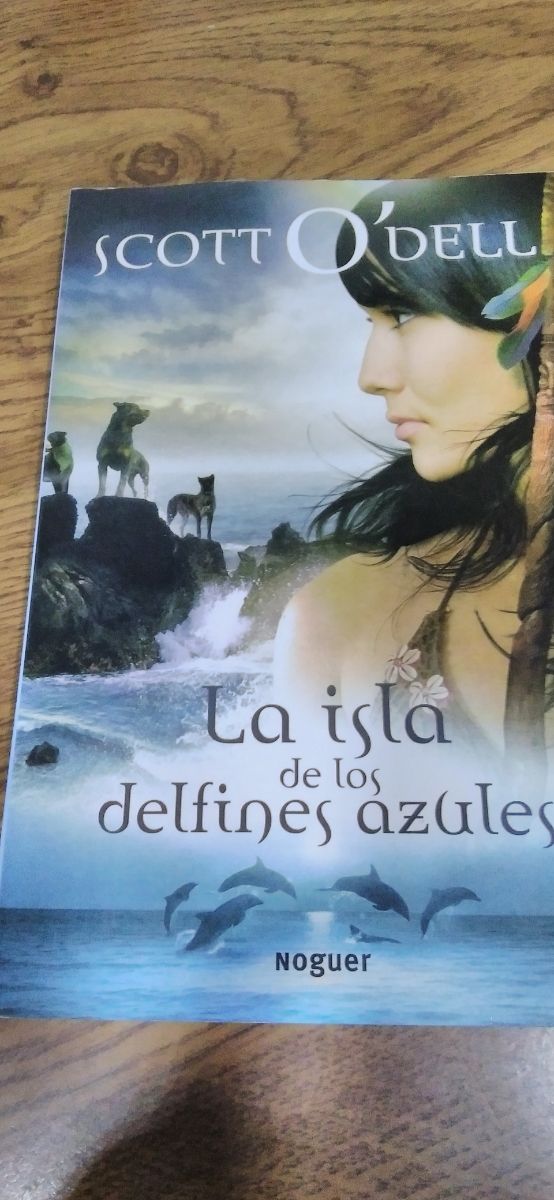 la isla de los delfines azules