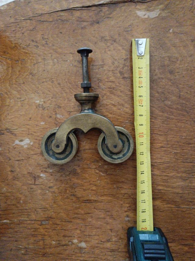 antigua polea lámpara.