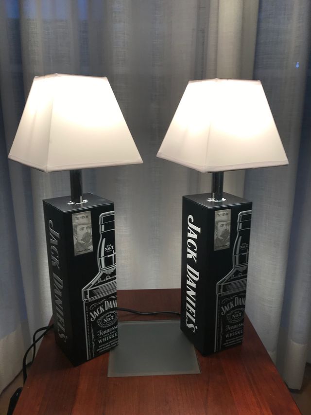 Pareja de lámparas exclusivas artesanales.